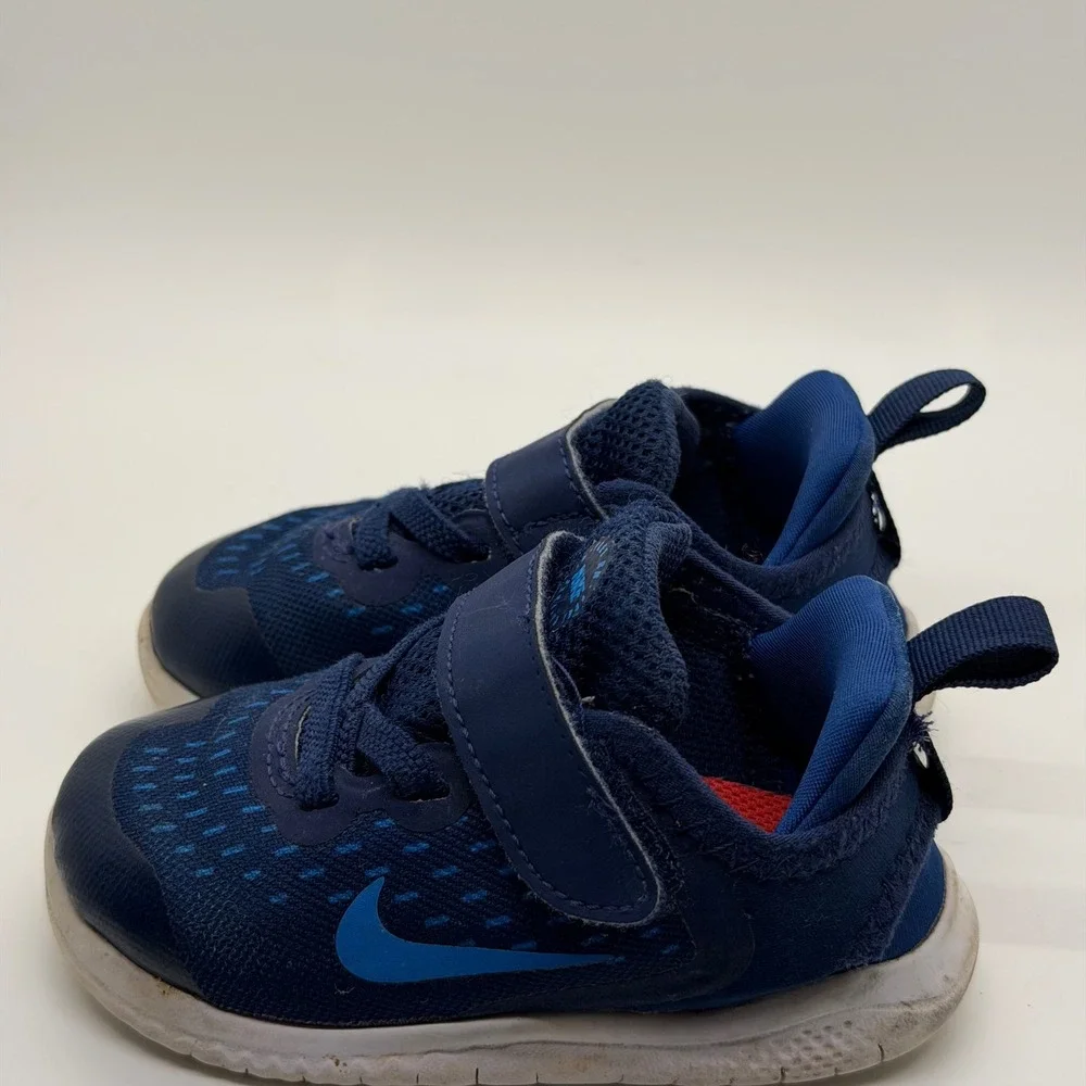 Nike Free RN Toddler Shoes Navy‎ Blue Hook and Loop Athletic Sneakers Size 6C